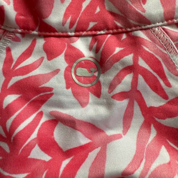 Vineyard Vines Pink and White Performance Top - Picture 3 of 4